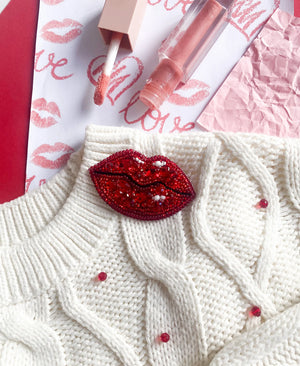 Brooch Embroidery Kit Decoration Passionate Kisses (Decoration)