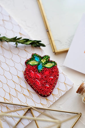 Brooch Embroidery Kit Decoration Strawberry