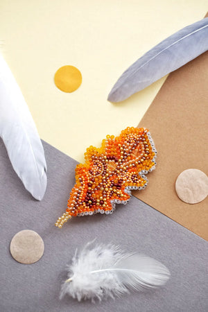 Brooch Embroidery Kit Decoration Oak leaflet