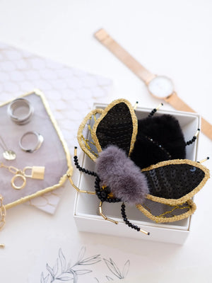 Brooch Embroidery Kit Decoration Velvet story