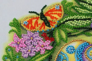 Bead Embroidery Kit Mid-sized bead embroidery kit Easter wreath