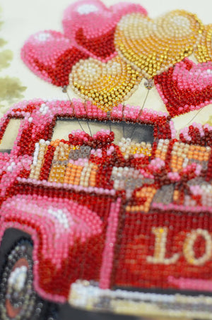 Bead Embroidery Kit Mid-sized bead embroidery kit Gift Love (Romantic Stories)