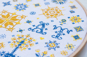 Cross Stitch Kit Cross-stitch kits Family sampler