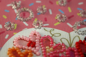 Pennant Bead Embroidery Kit Pennant-kit Bead Embroidery A song of love