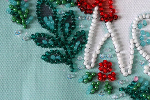 Bead Embroidery Kit Mini Bead embroidery kit Kitty in a scarf