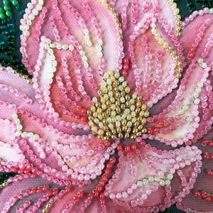 Bead Embroidery Kit Mini Bead embroidery kit Petal Kiss