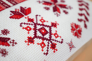 Cross Stitch Kit For Cushion Cross-stitch kits Cozy
