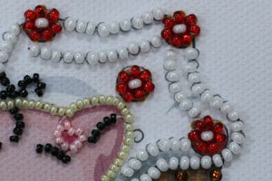 Magnets Bead Embroidery Kit Magnets Bead embroidery kit Cupcake and a rose