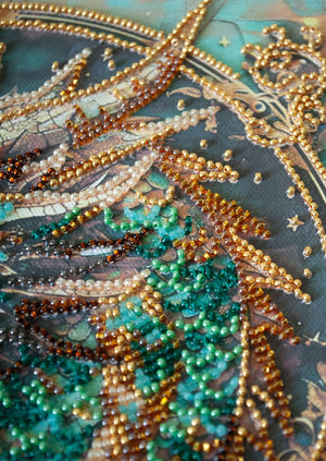 Bead Embroidery Kit Mid-sized bead embroidery kit Breath of Fire