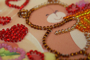 Magnets Bead Embroidery Kit Magnets Bead embroidery kit A basket of happiness