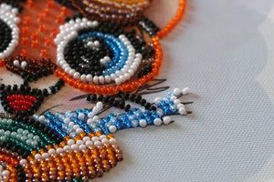 Bead Embroidery Kit Mid-sized bead embroidery kit With the wind!