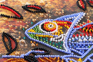 Bead Embroidery Kit Mid-sized bead embroidery kit Chameleon