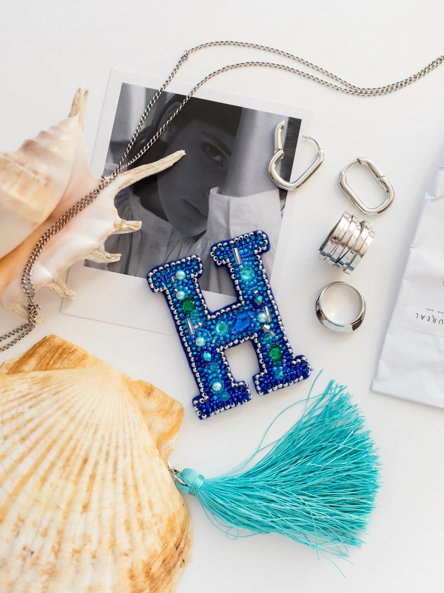 Brooch Embroidery Kit Decoration Letter "H"