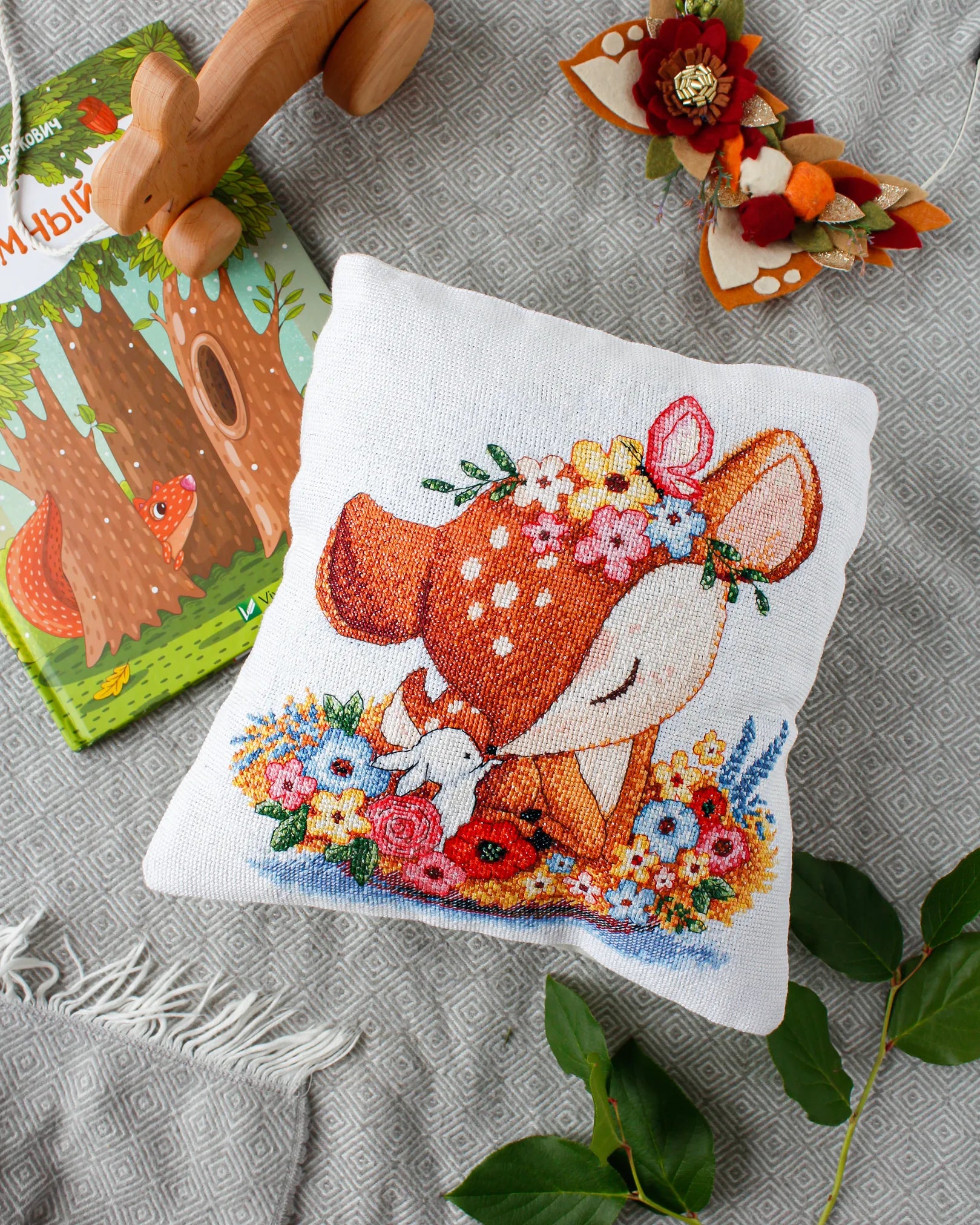 Cross Stitch Kit For Cushion Cross-stitch kits Friendship