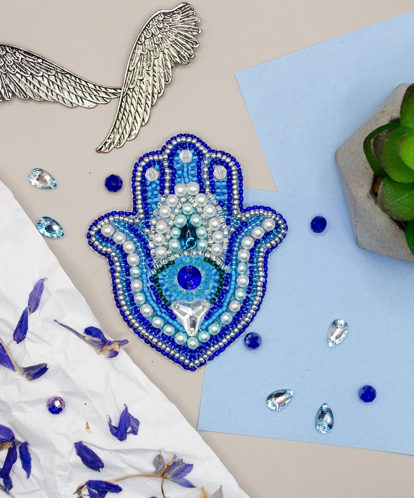 Brooch Embroidery Kit Decoration Hamsa Amulet (Decoration)