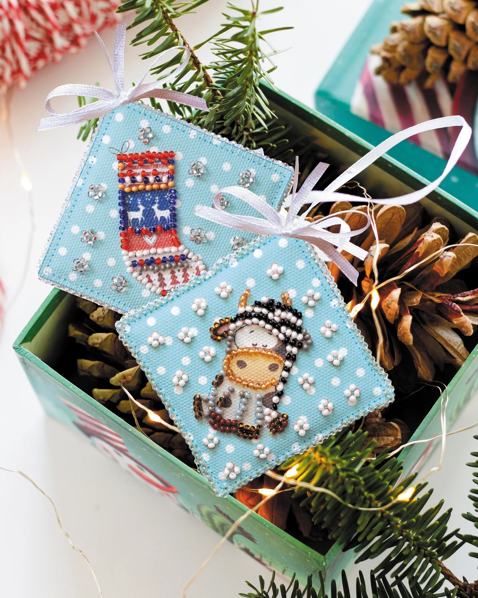 Christmas and New Year Decor Kit Decoration There is a calf swinging