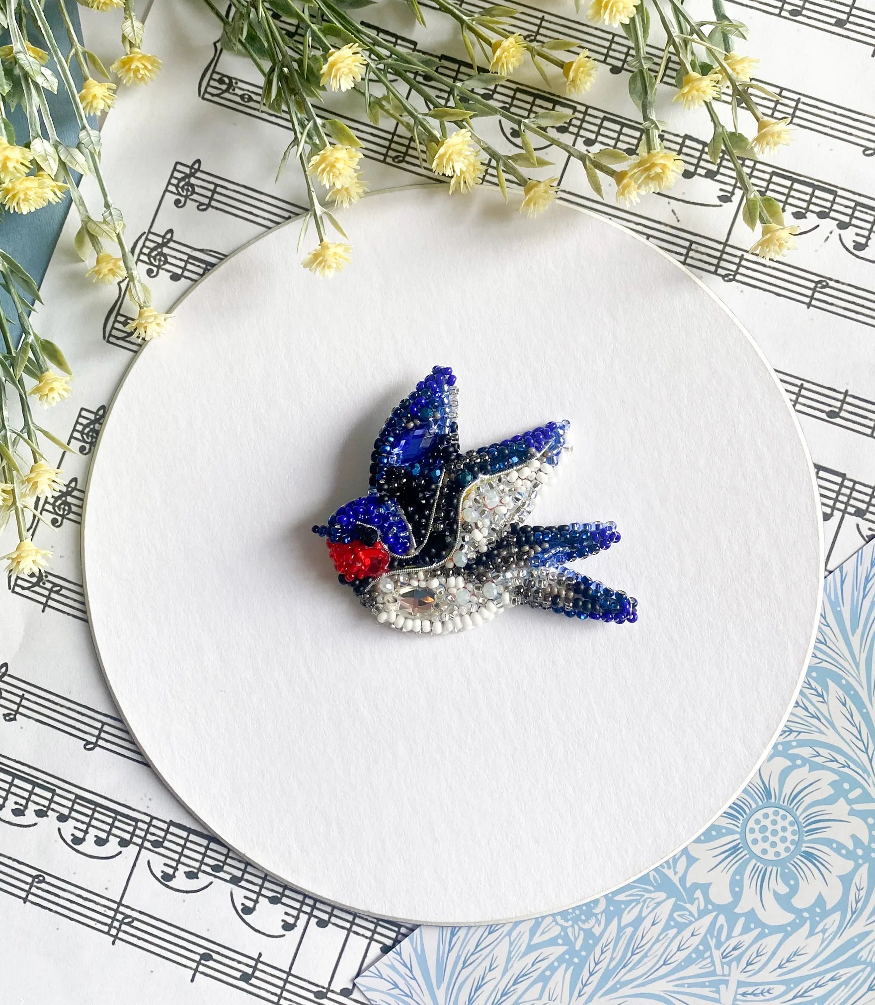 Brooch Embroidery Kit Decoration Song of the Swallow (Decoration)