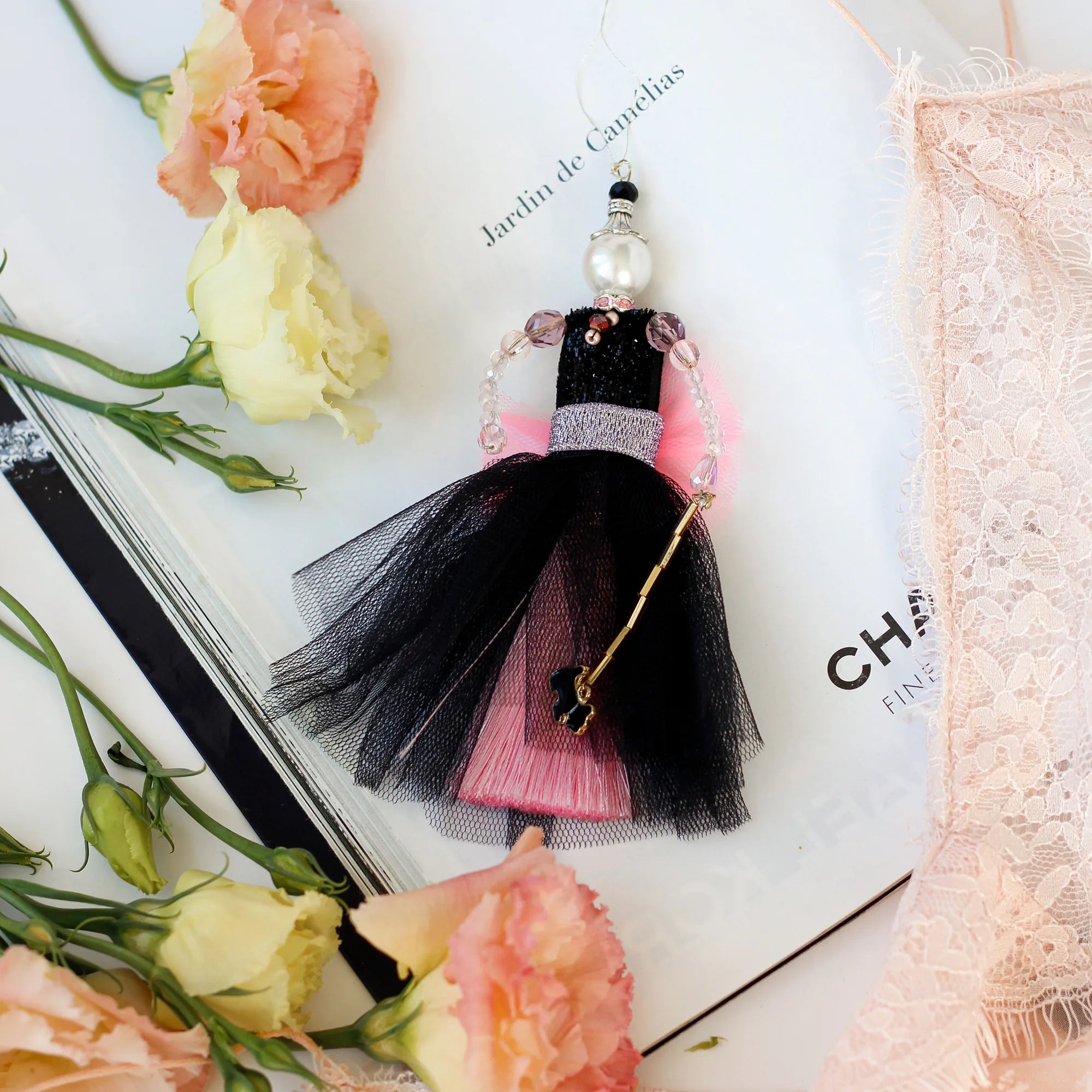 Pendant Embroidery Kit Decoration Pendant doll – Pink marshmallow