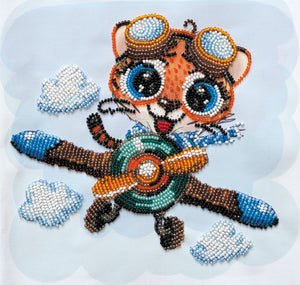 Bead Embroidery Kit Mid-sized bead embroidery kit With the wind!