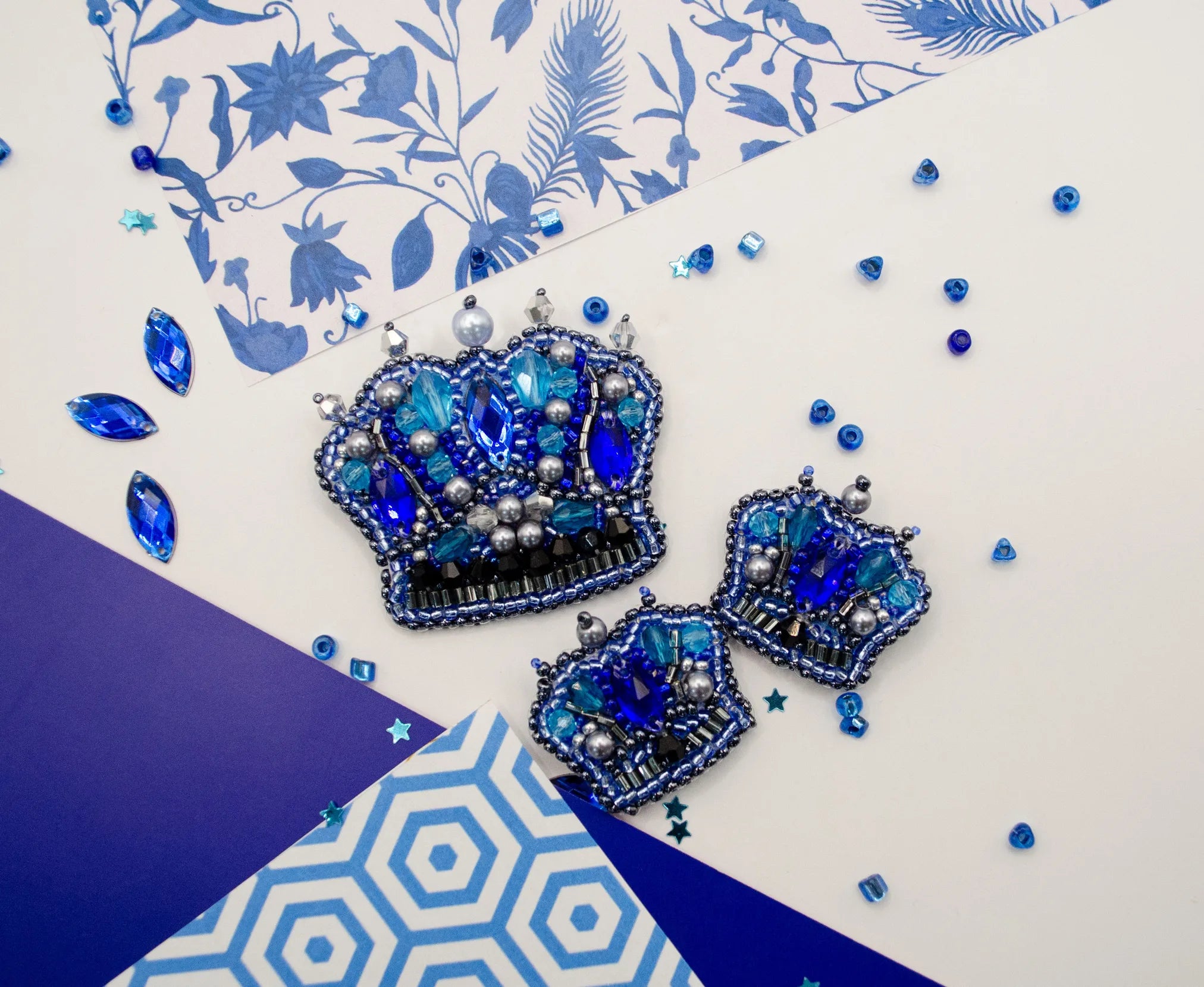 Brooch Embroidery Kit Decoration Crown (Decoration)