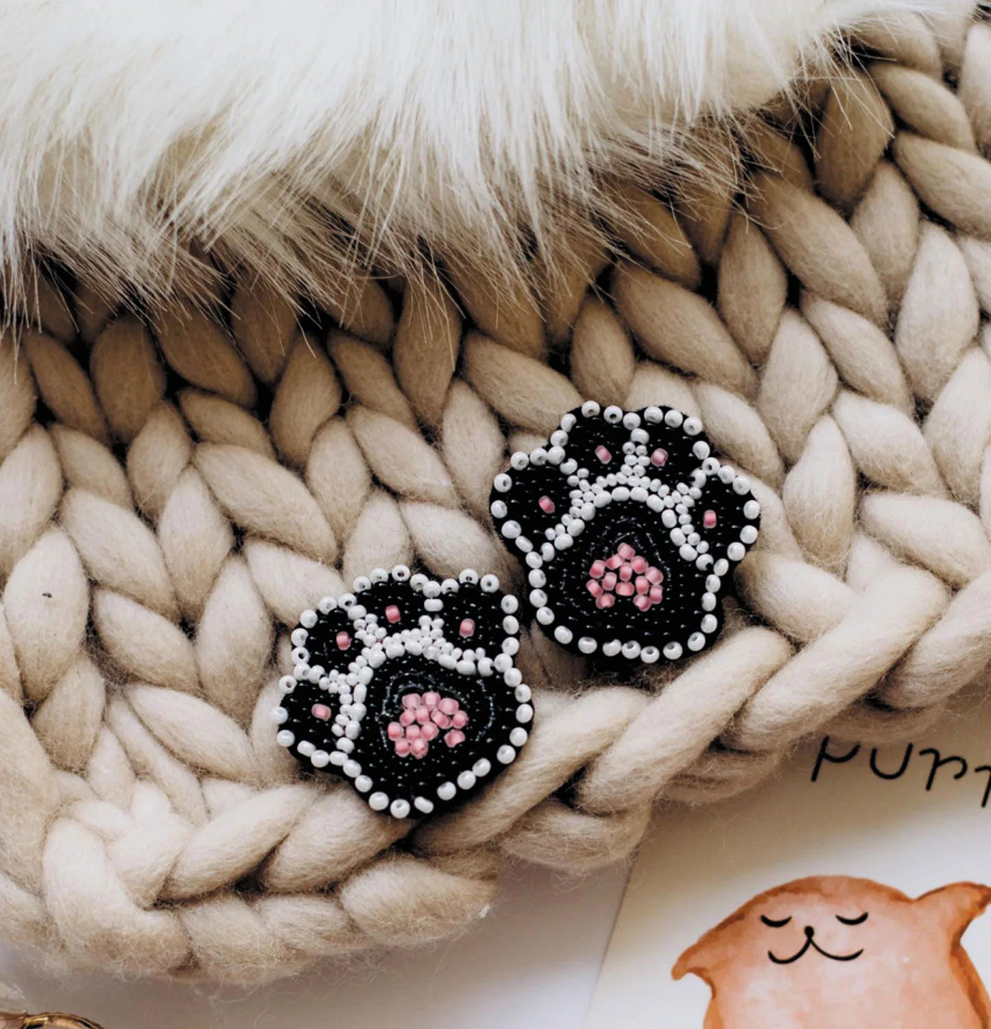 Brooch Embroidery Kit Decoration Claws