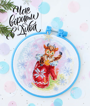 Cross Stitch Kit Cross-stitch kits In a mitten