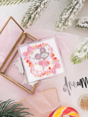 Magnets Bead Embroidery Kit Magnets Bead embroidery kit A little mouse