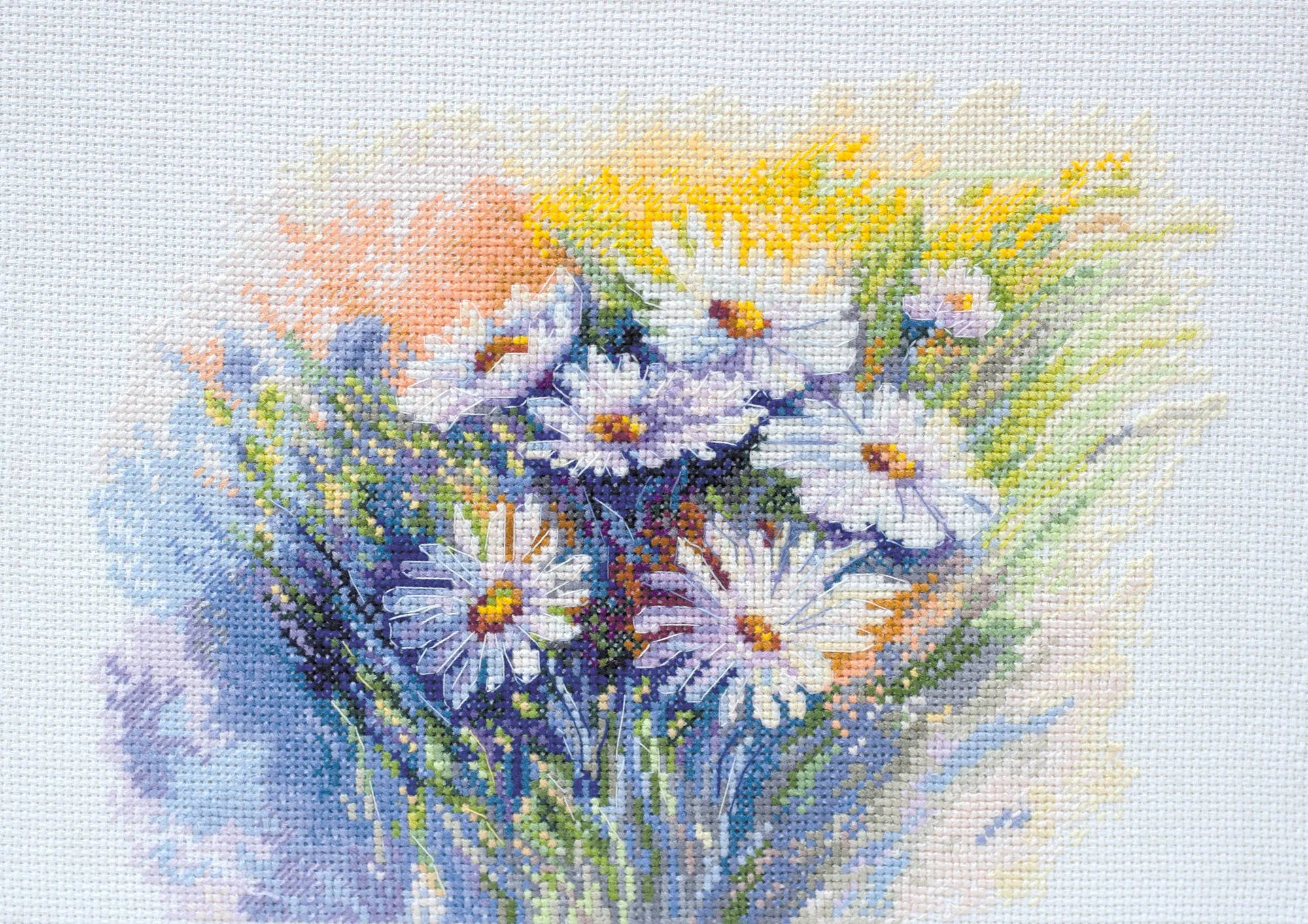 Cross Stitch Kit Cross-stitch kits Watercolour camomiles