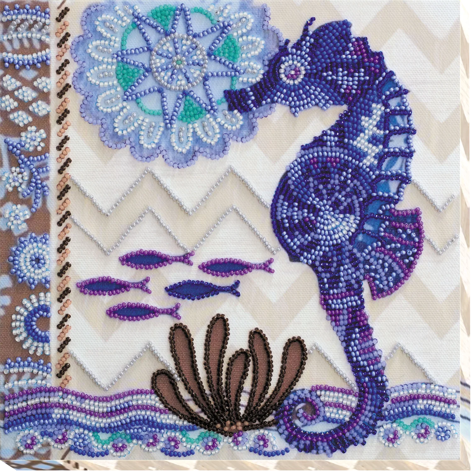 Bead Embroidery Kit Mid-sized bead embroidery kit At the bottom of the sea
