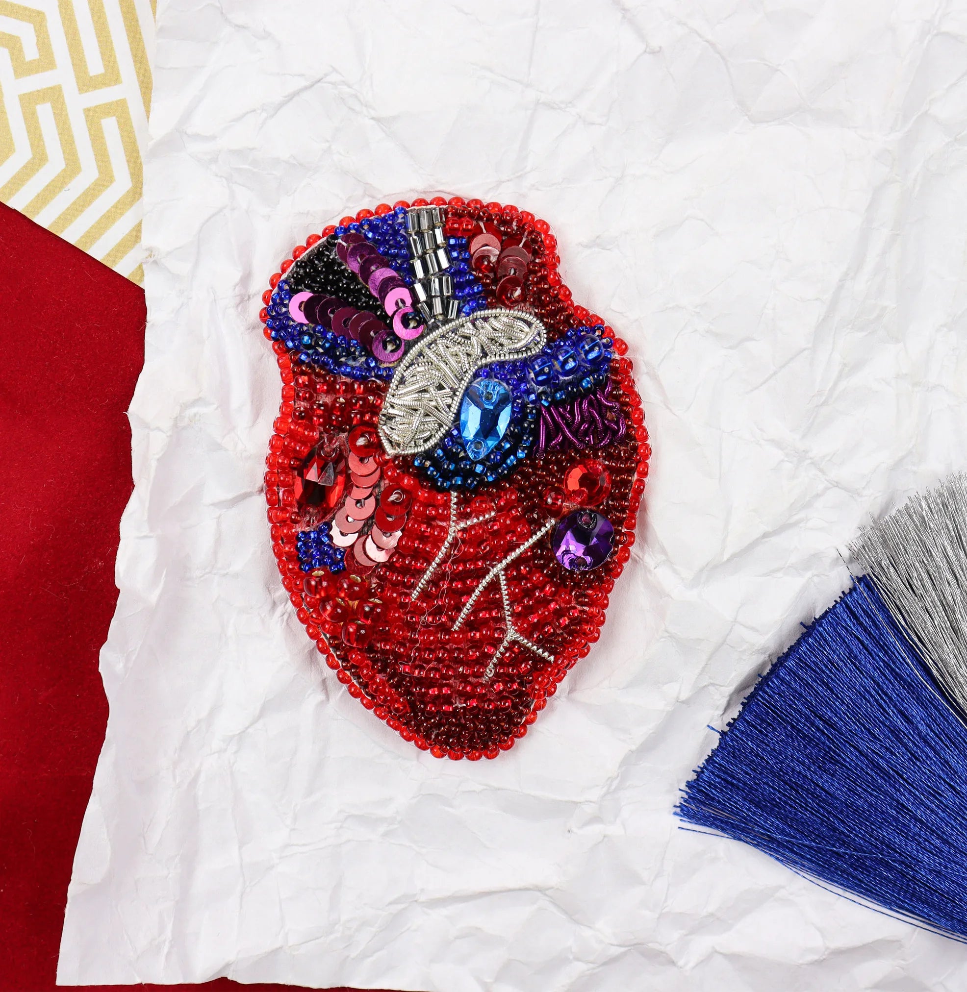 Brooch Embroidery Kit Decoration Heartbeat (Decoration)