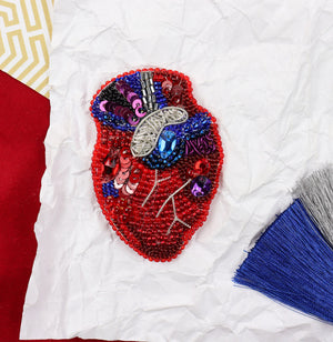 Brooch Embroidery Kit Decoration Heartbeat (Decoration)