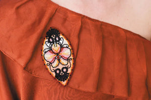 Brooch Embroidery Kit Decoration Playful curls