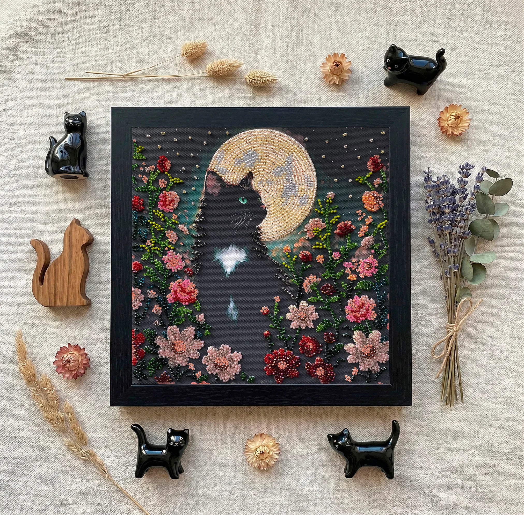 Bead Embroidery Kit Mid-sized bead embroidery kit Can’t Sleep (Animals and birds)