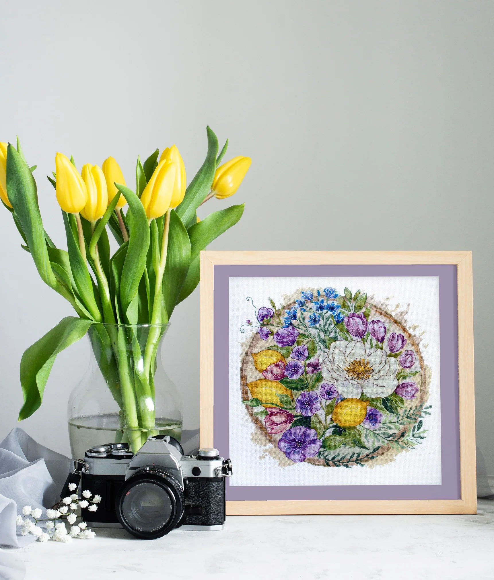 Cross Stitch Kit Cross-stitch kits A floral moment