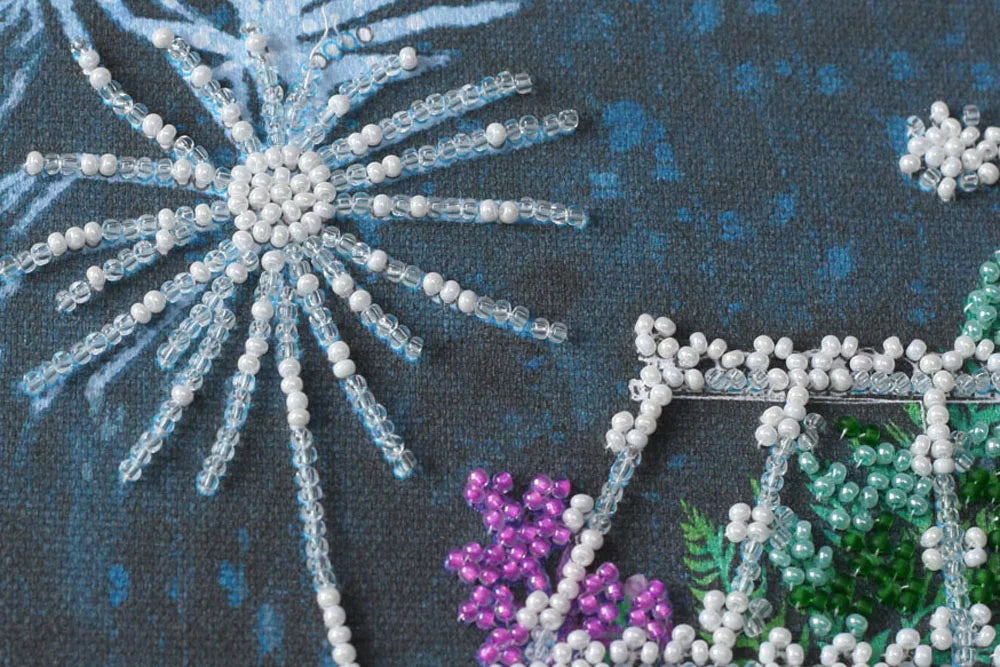 Bead Embroidery Kit Mid-sized bead embroidery kit The cradle of dreams