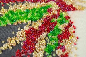 Bead Embroidery Kit Mid-sized bead embroidery kit Color dance