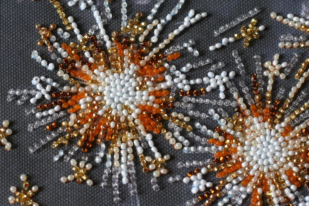 Bead Embroidery Kit Mid-sized bead embroidery kit Bengal lights