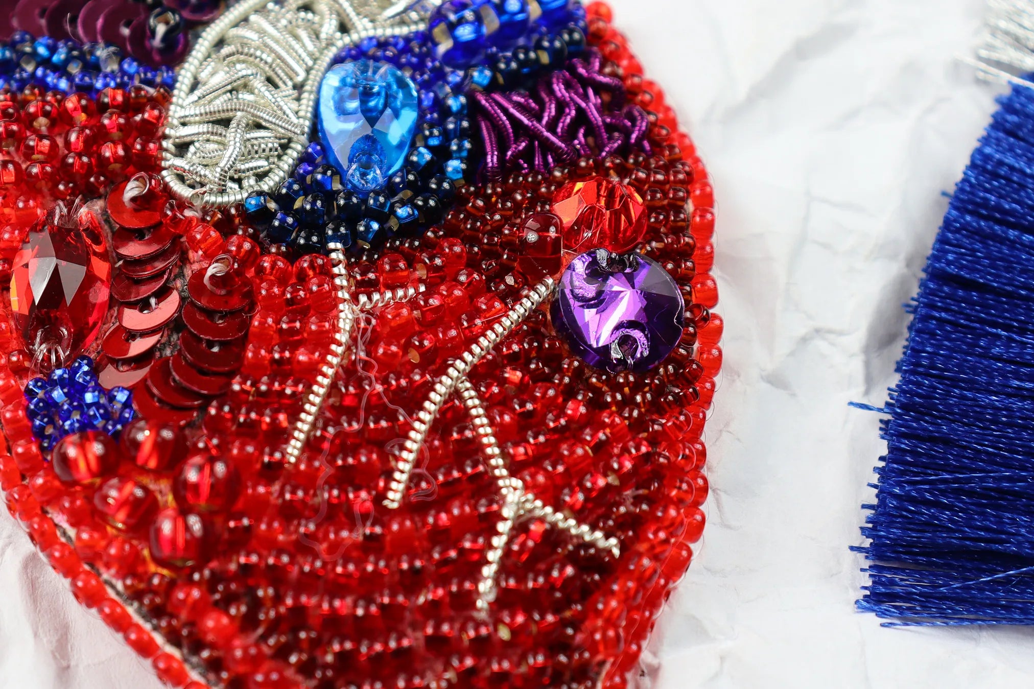 Brooch Embroidery Kit Decoration Heartbeat (Decoration)