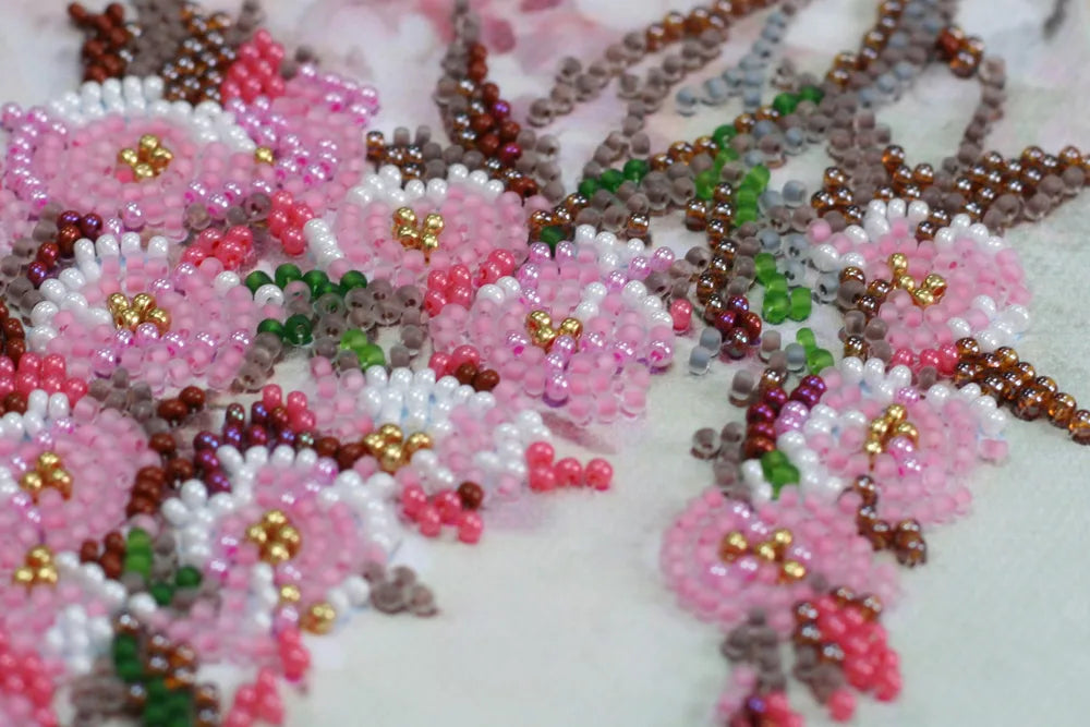 Bead Embroidery Kit Mid-sized bead embroidery kit Stick of sakura