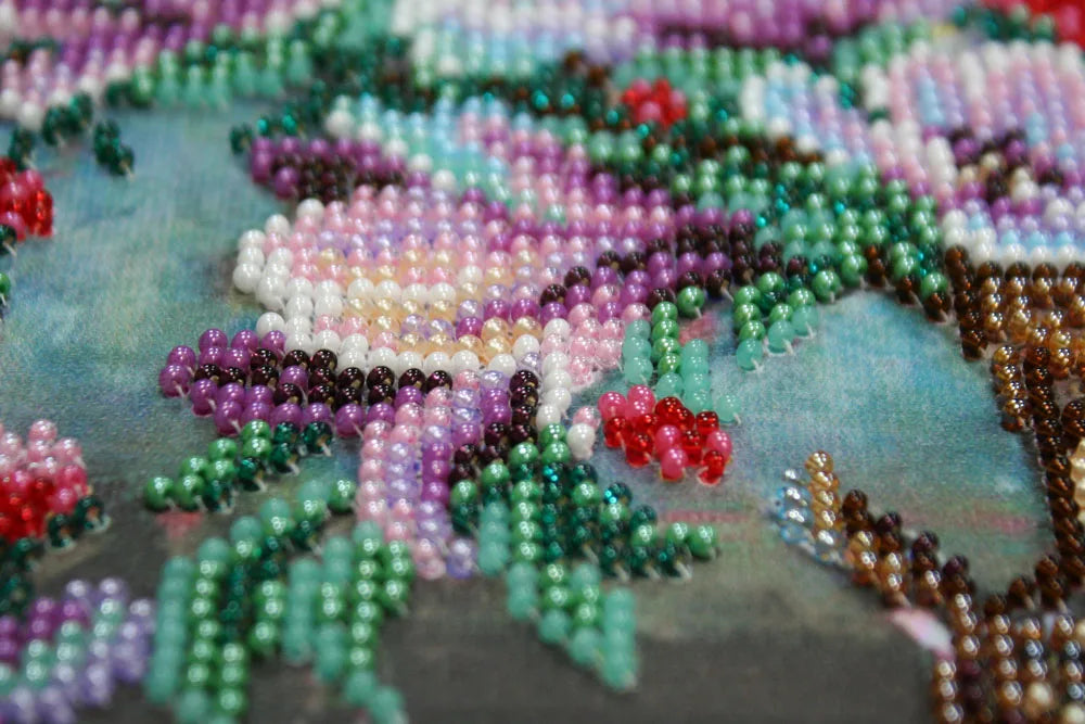Bead Embroidery Kit Main Bead Embroidery Kit Pearlescent glow