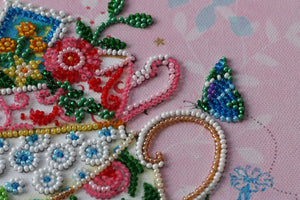 Bead Embroidery Kit Mid-sized bead embroidery kit Tea meeting