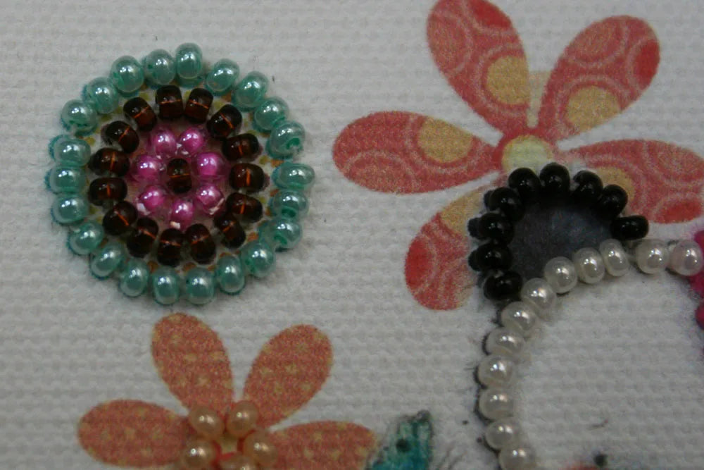 Magnets Bead Embroidery Kit Magnets Bead embroidery kit Bear and flowers