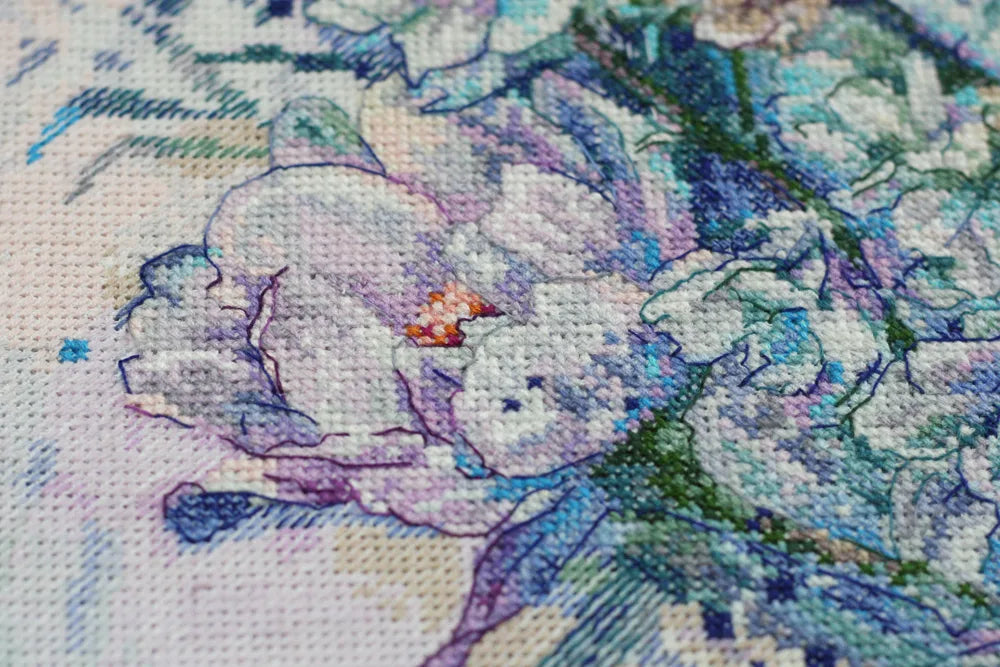 Cross Stitch Kit Cross-stitch kits White Legends