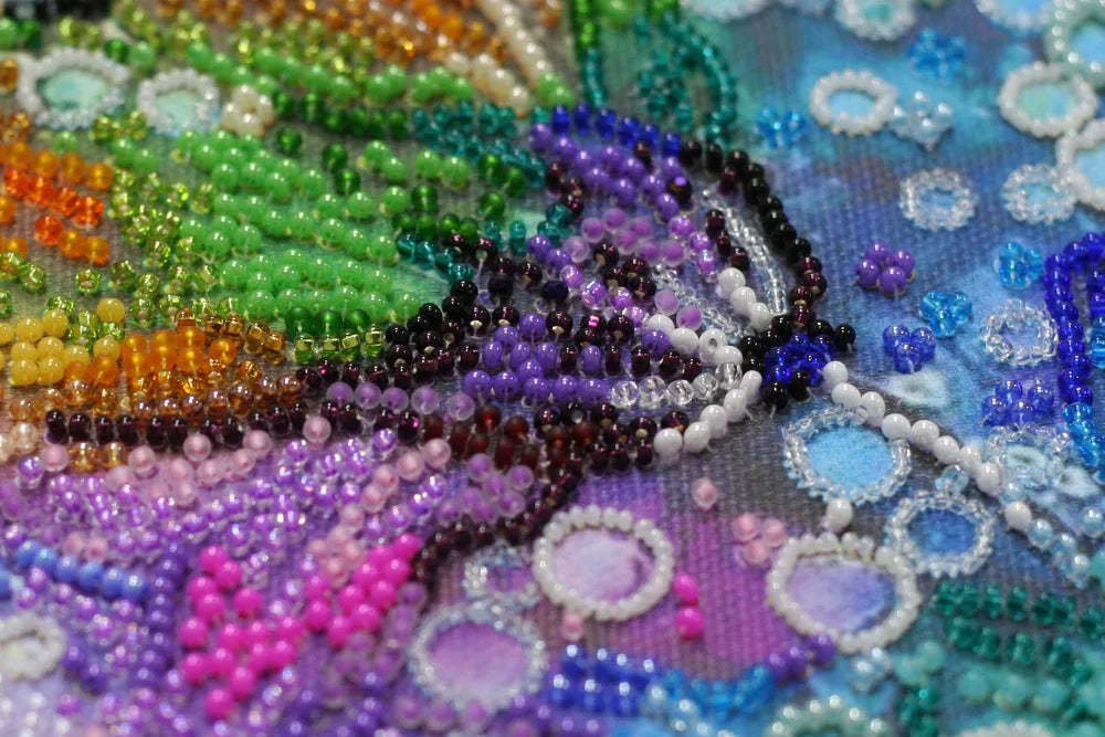 Bead Embroidery Kit Main Bead Embroidery Kit Rainbow heart