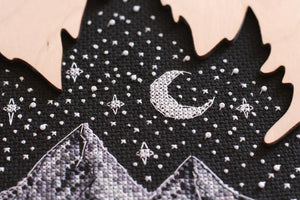 Cross Stitch Kit Cross-stitch kits In the mountains