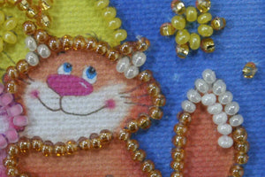 Magnets Bead Embroidery Kit Magnets Bead embroidery kit Roof love