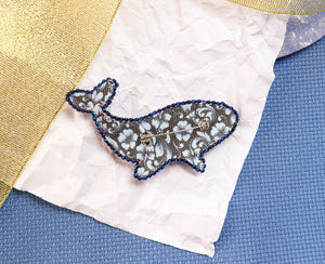 Brooch Embroidery Kit Decoration Blue whale (Decoration)