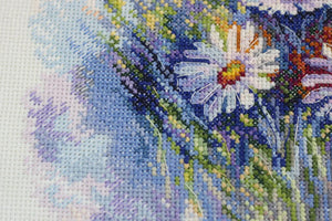 Cross Stitch Kit Cross-stitch kits Watercolour camomiles