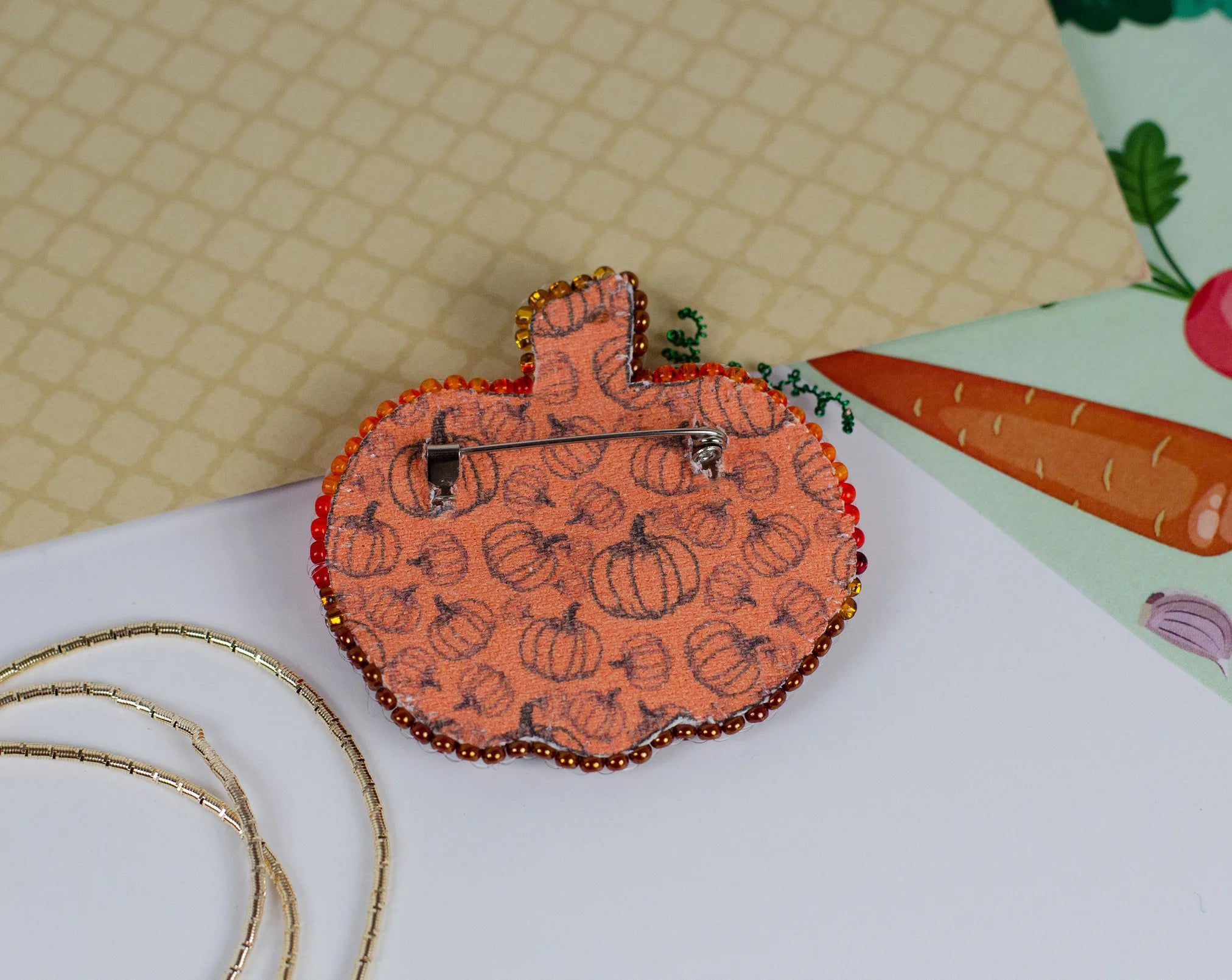 Brooch Embroidery Kit Decoration Golden pumpkin (Decoration)