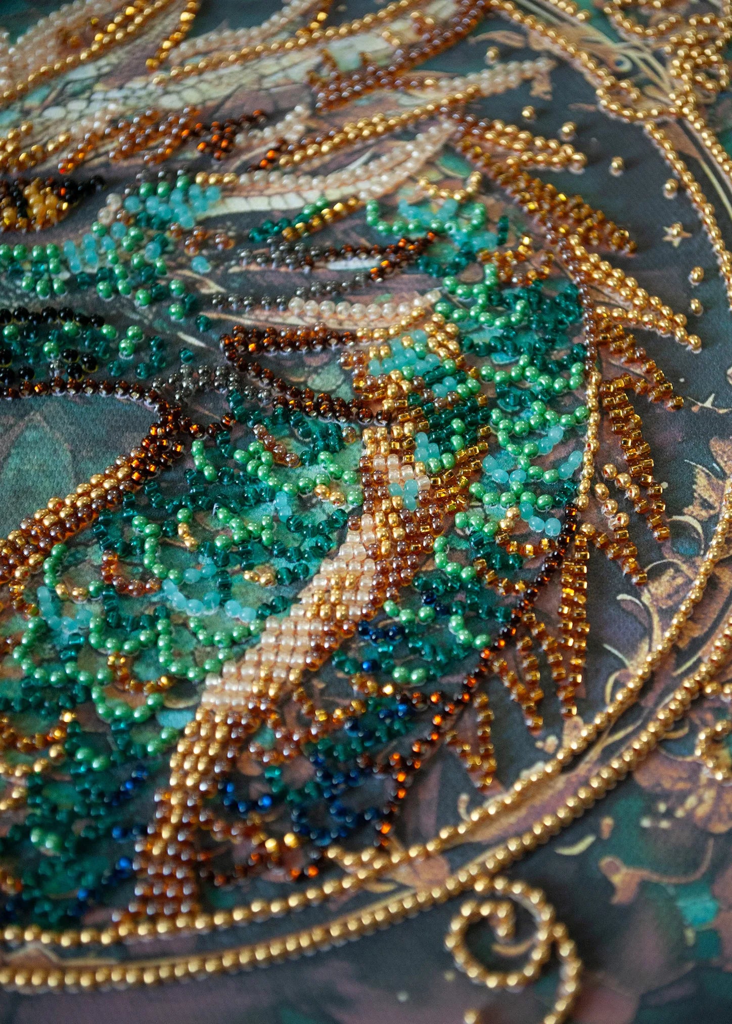 Bead Embroidery Kit Mid-sized bead embroidery kit Breath of Fire